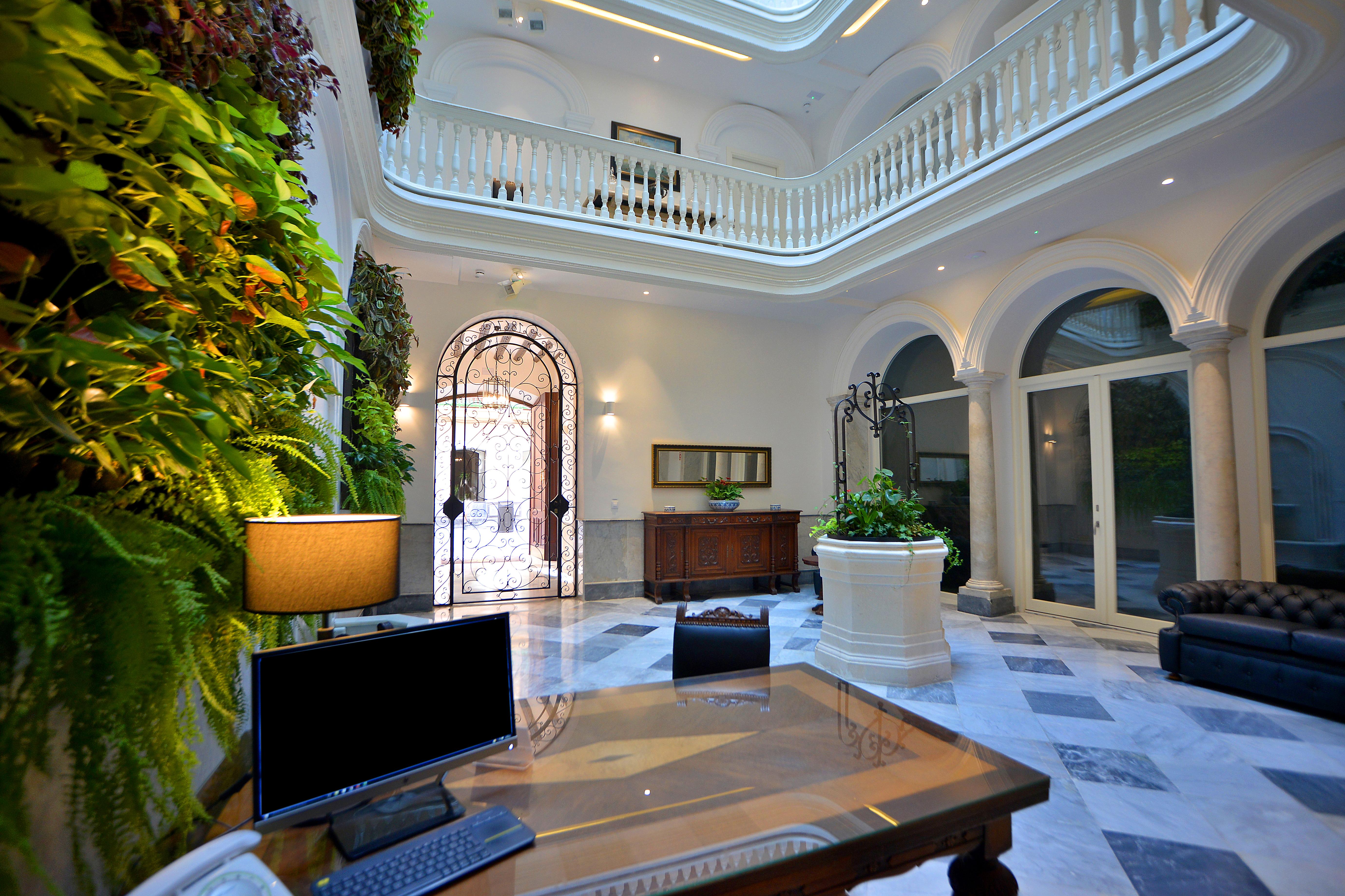 El Armador Casa Palacio By Luxury Suites Cadiz Luaran gambar